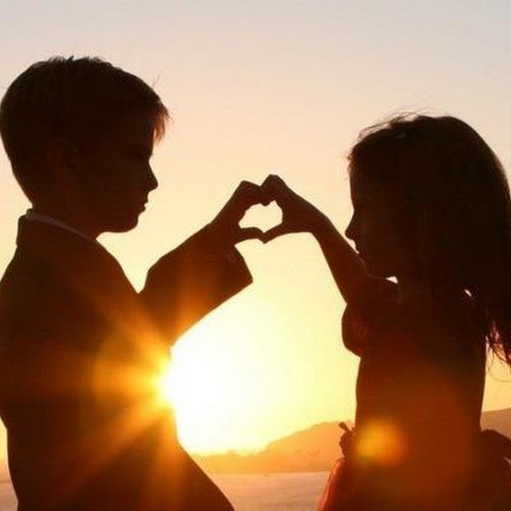 Meet your Posher, Aia